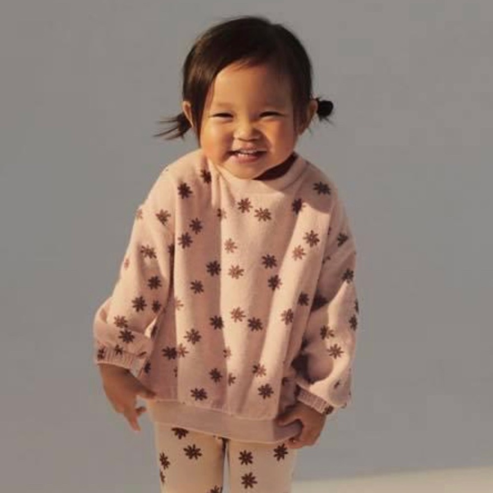 ISO Zara sweatshirt 4/5 or bigger